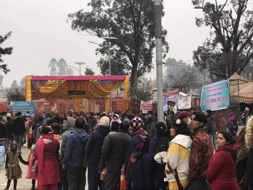 Devotee in pashupati