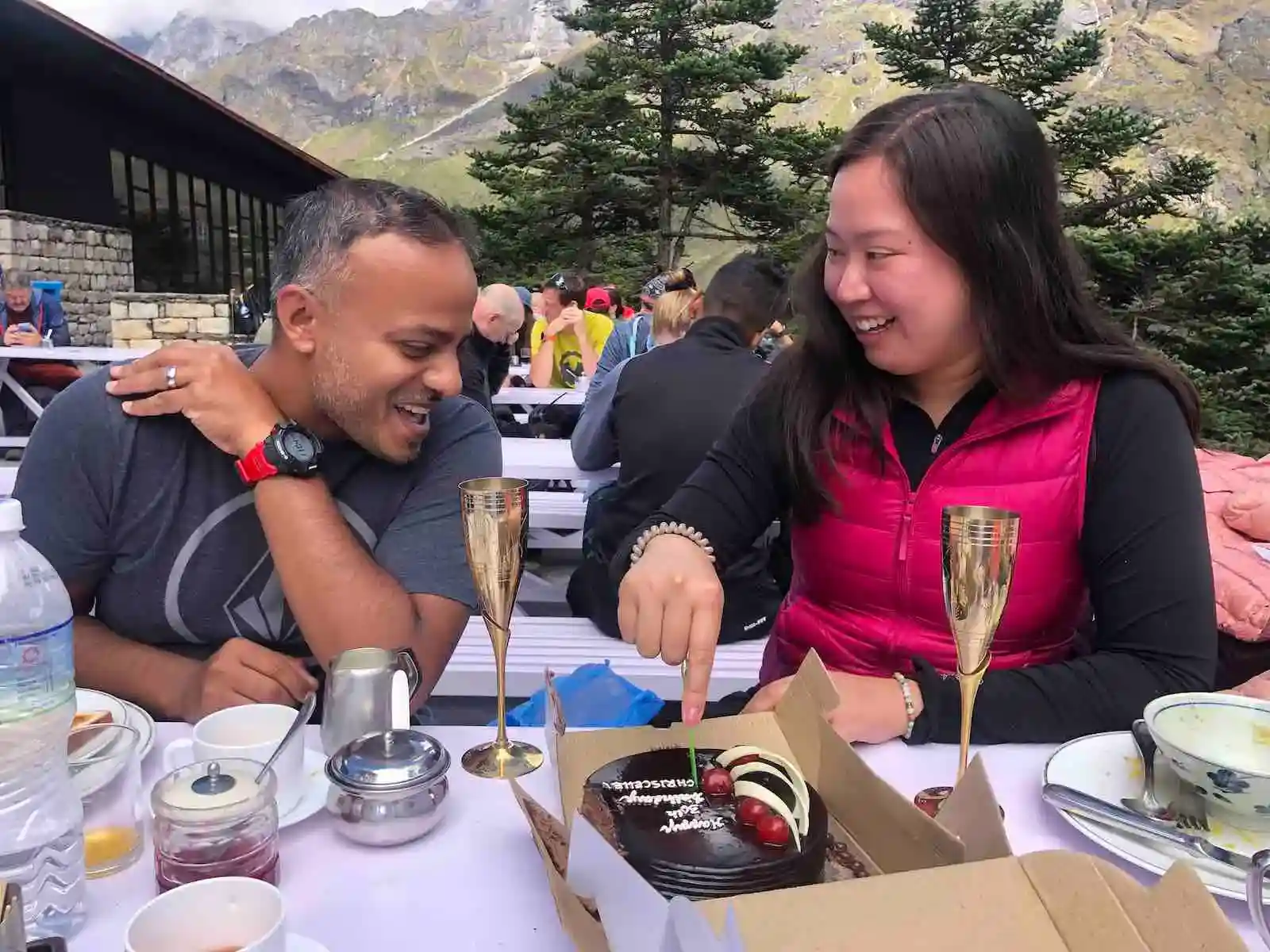 Helicopter to Kala Patthar & Champagne Breakfast