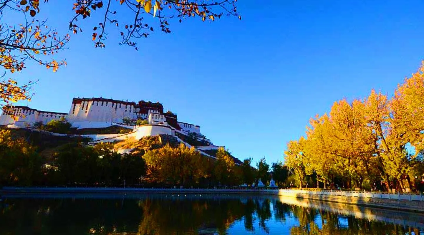 Nepal, Tibet and Bhutan Tour